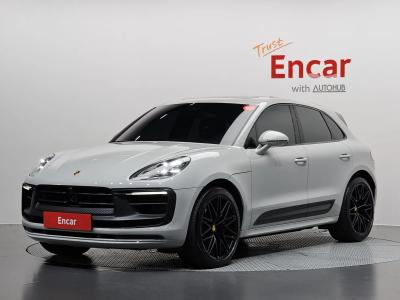 2023 Porsche Macan