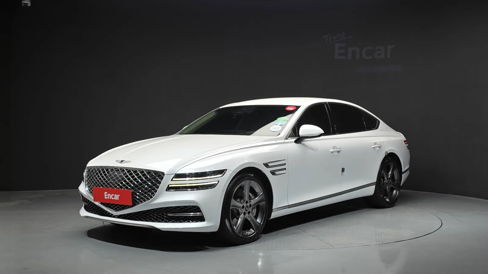 2023 Genesis G80