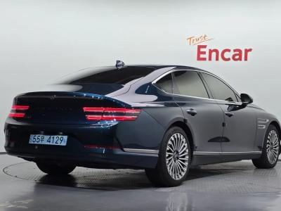 2022 Genesis G80