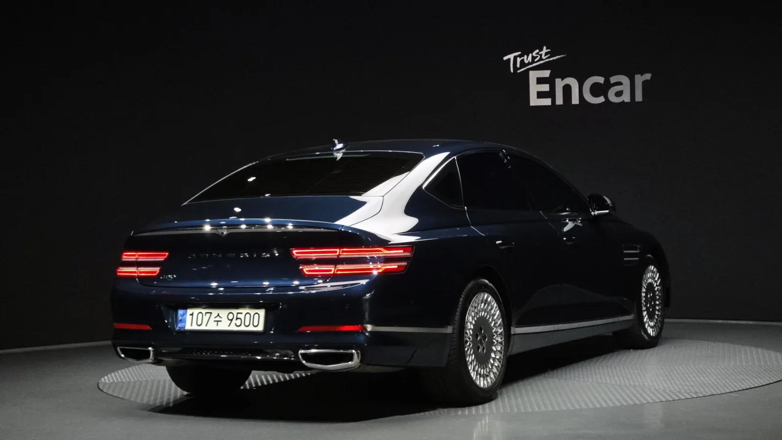 2022 Genesis G80