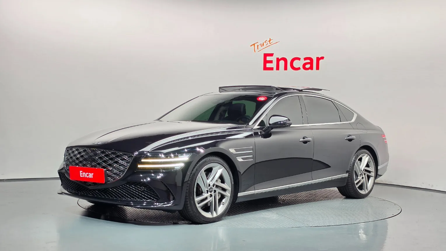 2025 Genesis G80