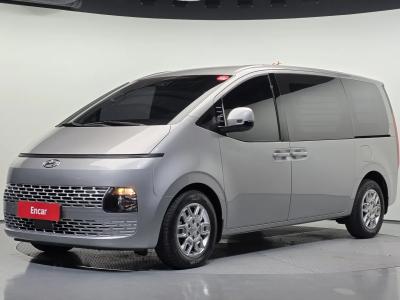 2022 Hyundai Staria