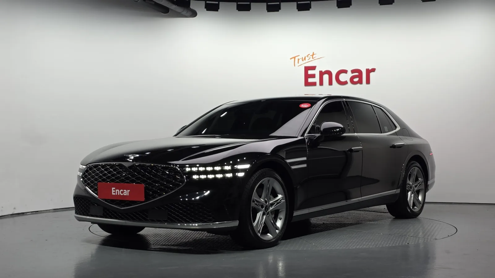 2023 Genesis G90