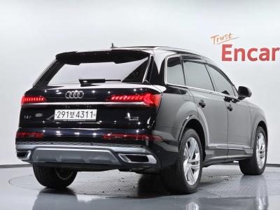 2020 Audi Q7
