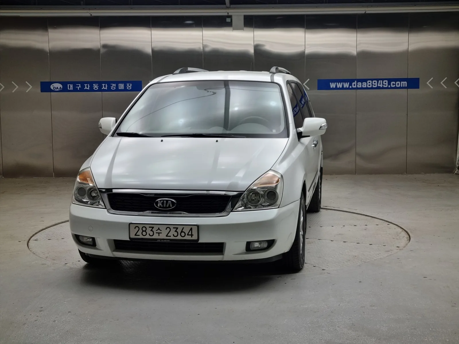 2013 Kia Carnival