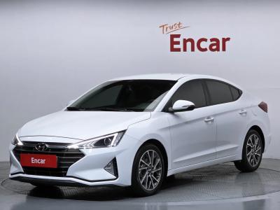 2019 Hyundai Elantra