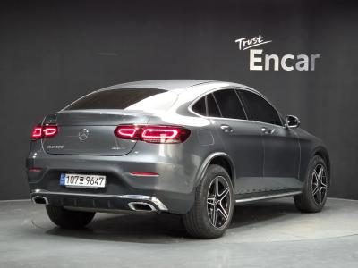 2022 Mercedes-Benz GLC-Class