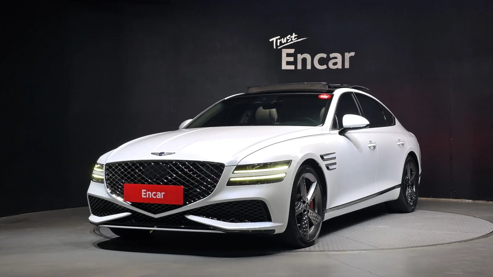 2023 Genesis G80