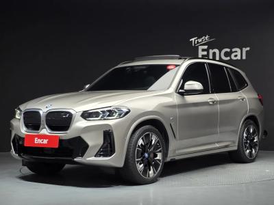 2024 BMW iX3