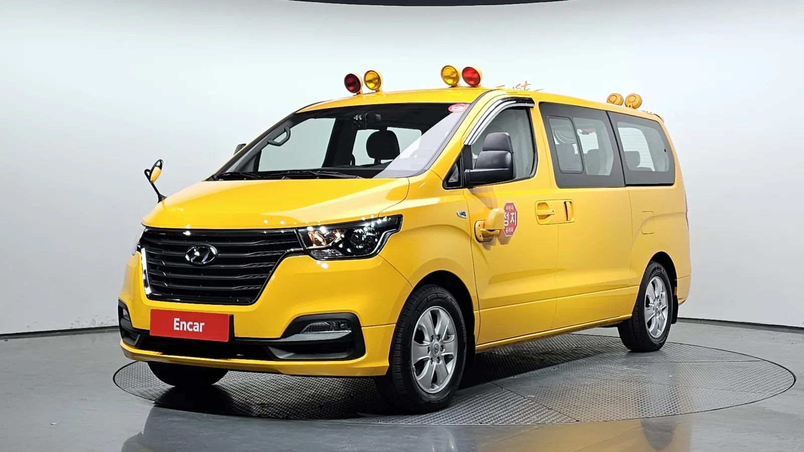 2021 Hyundai Starex