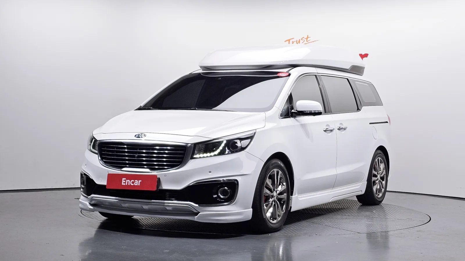 2017 Kia Carnival