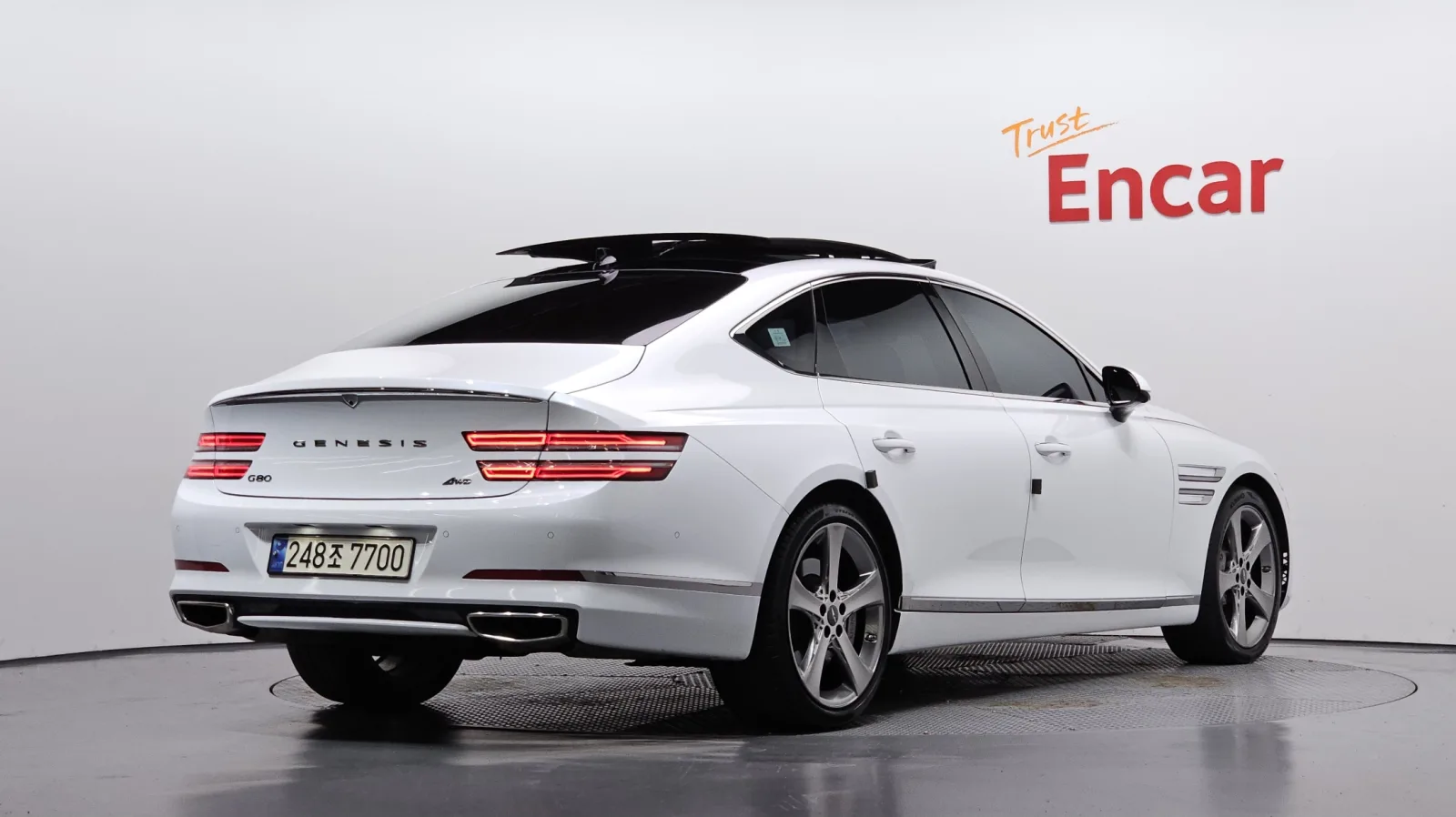 2024 Genesis G80