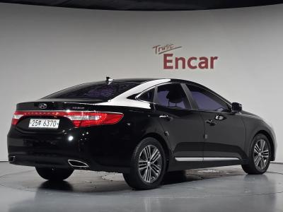 2014 Hyundai Grandeur