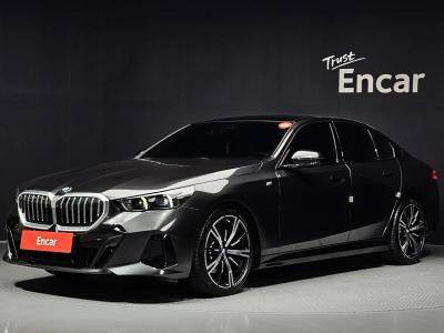 2025 BMW 5-Series
