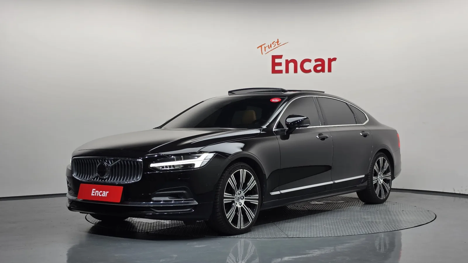 2021 Volvo S90