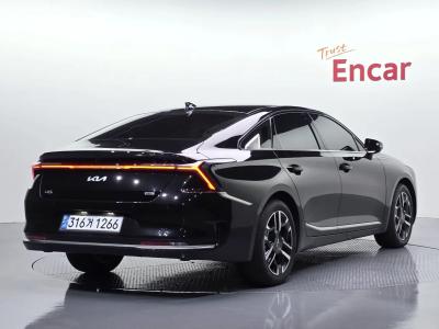 2026 Kia K8
