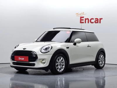 2014 MINI Cooper