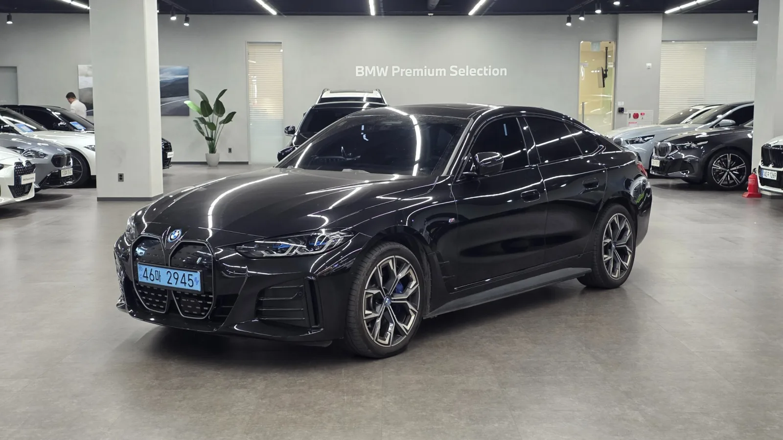 2024 BMW i4