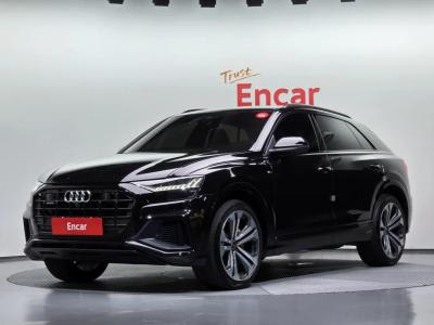2023 Audi Q8