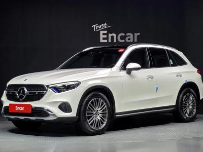 2026 Mercedes-Benz GLC-Class