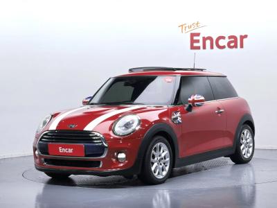 2014 MINI Cooper
