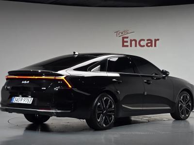2026 Kia K8