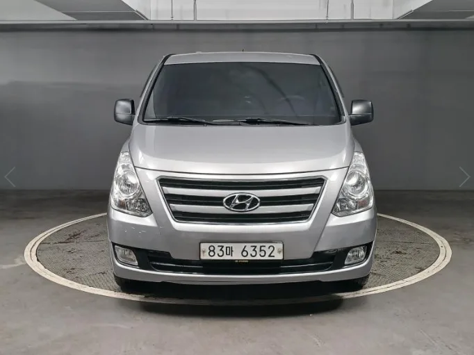2017 Hyundai Starex