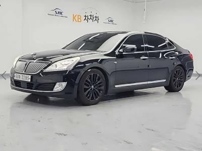 2015 Hyundai Equus