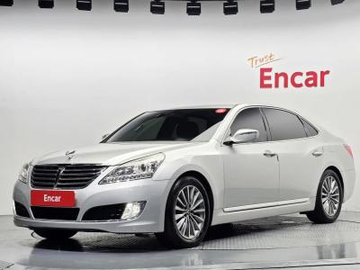 2013 Hyundai Equus