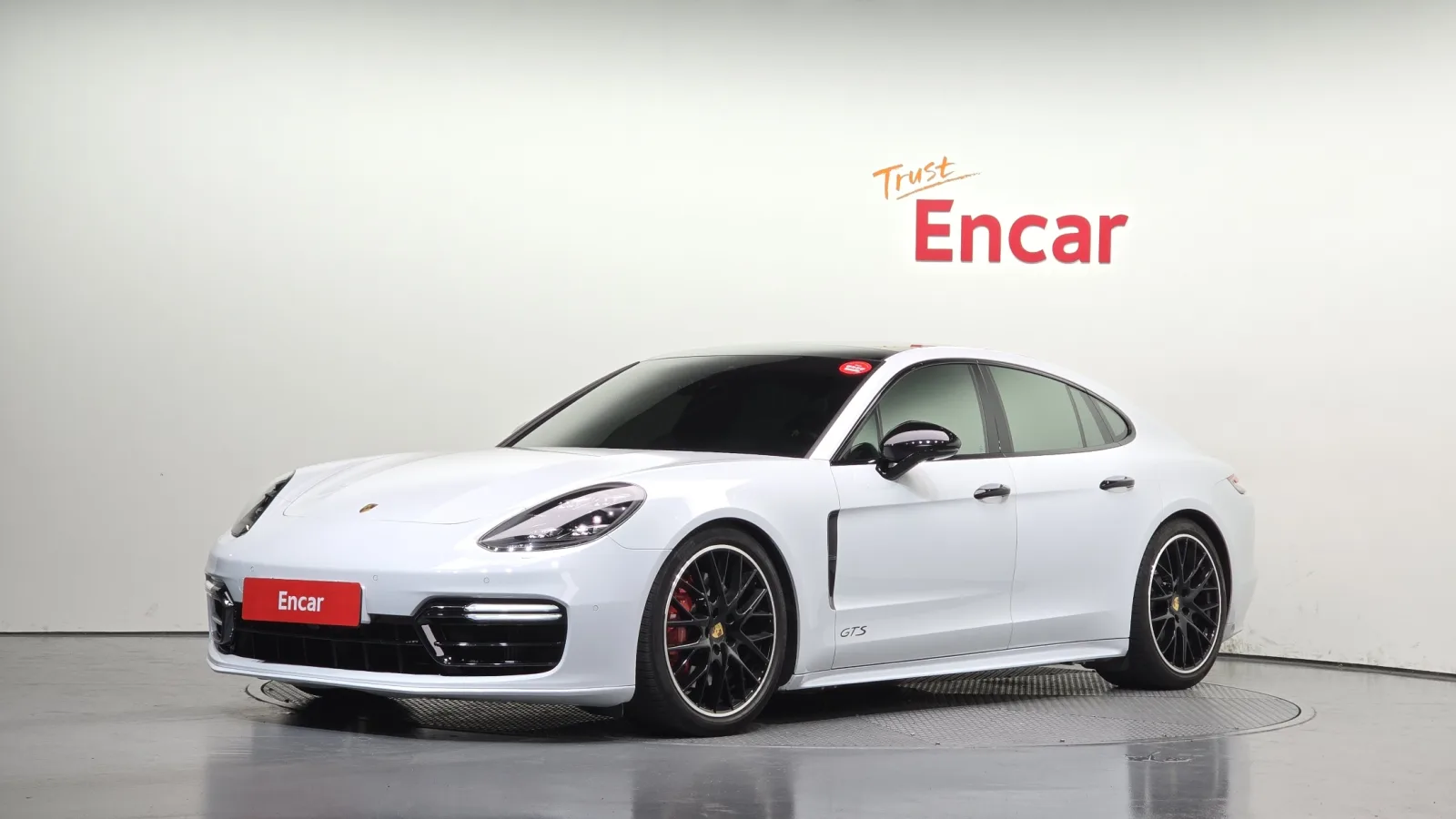 2020 Porsche Panamera