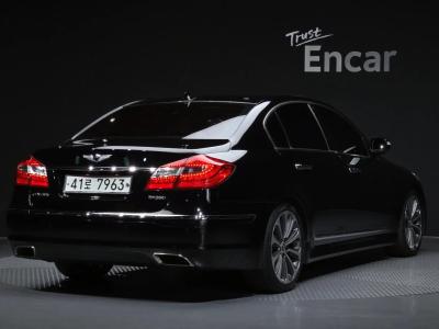 2013 Hyundai Genesis
