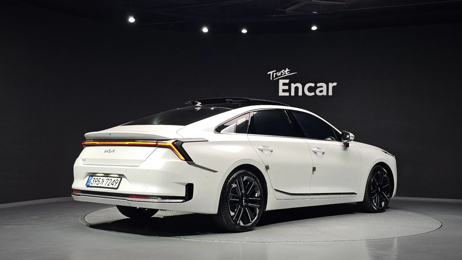 2026 Kia K8