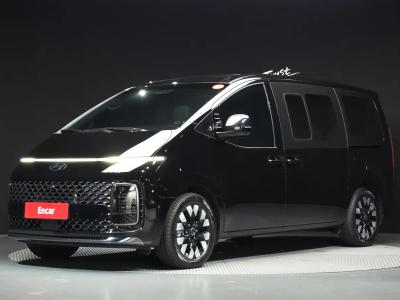 2025 Hyundai Staria
