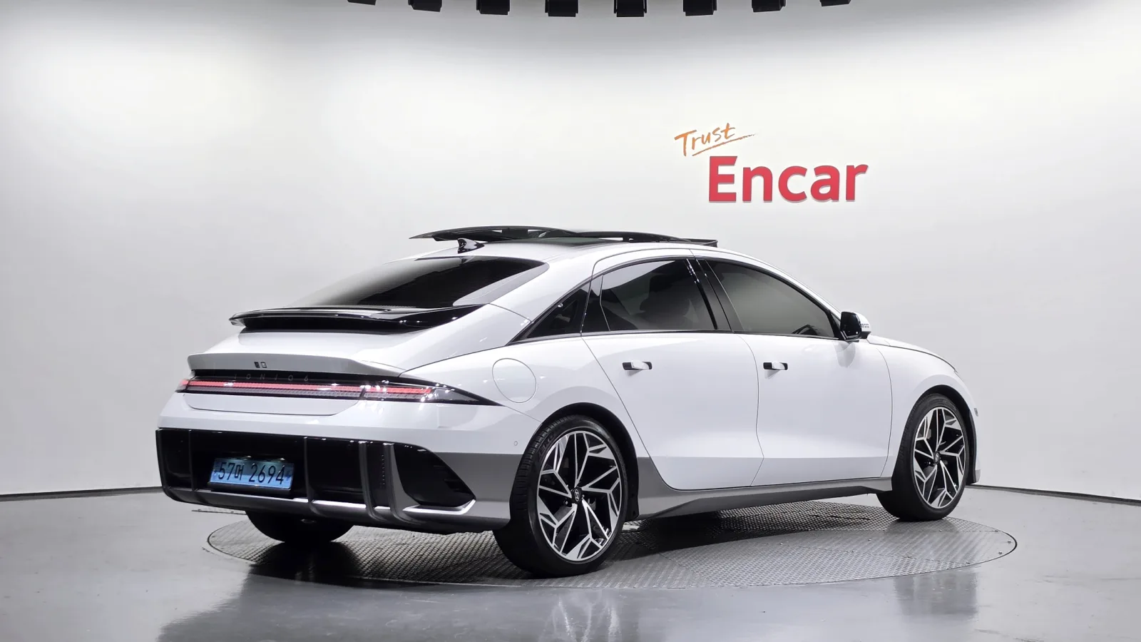 2023 Hyundai Ioniq 6