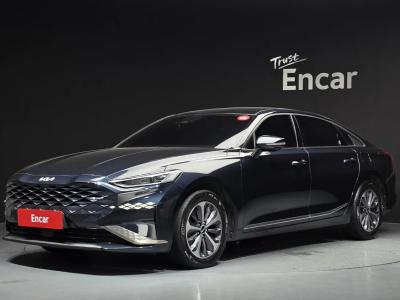 2022 Kia K8
