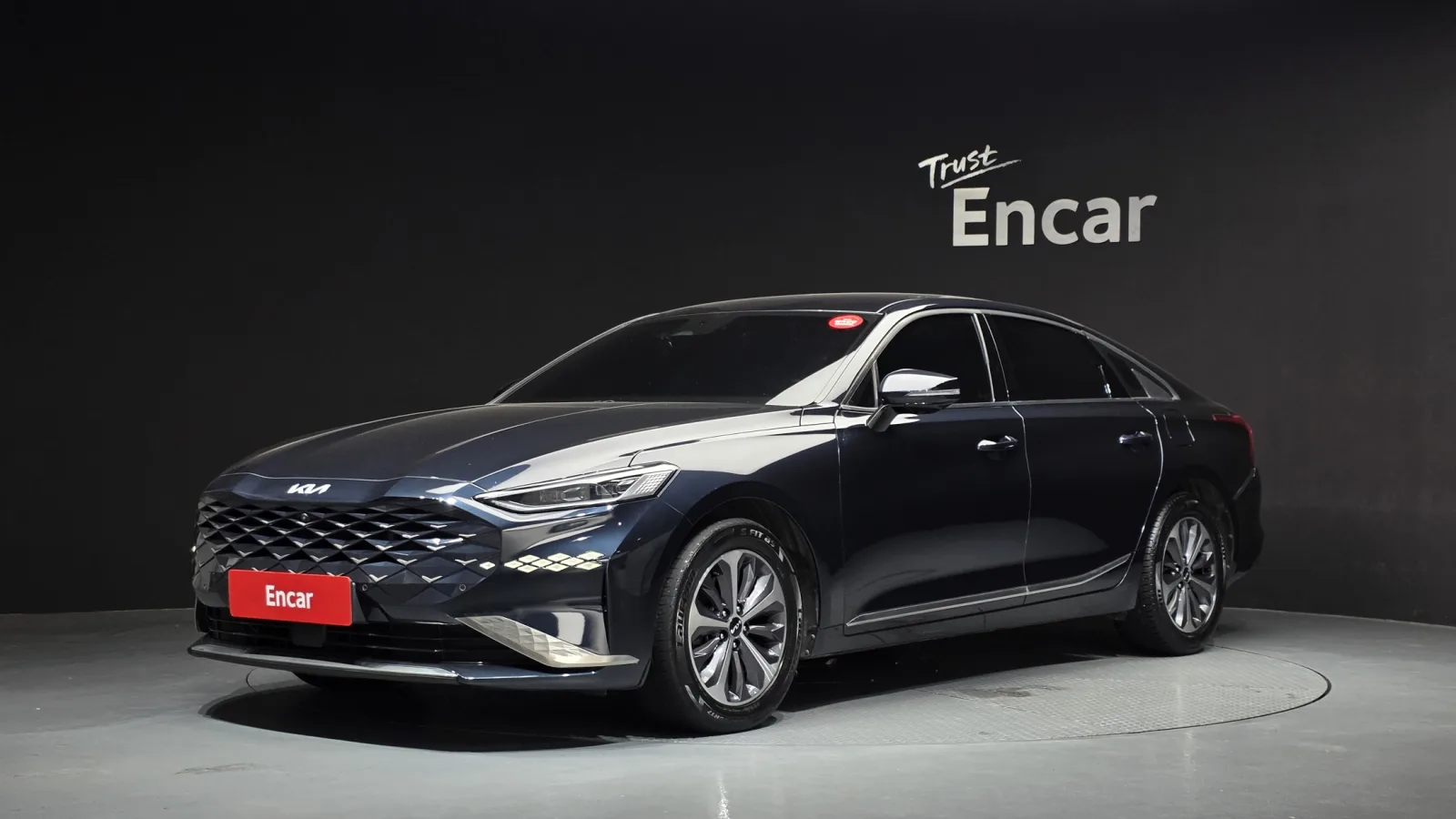 2022 Kia K8