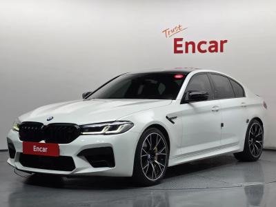 2023 BMW M5