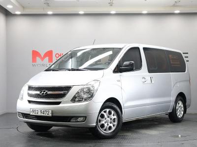 2010 Hyundai Starex