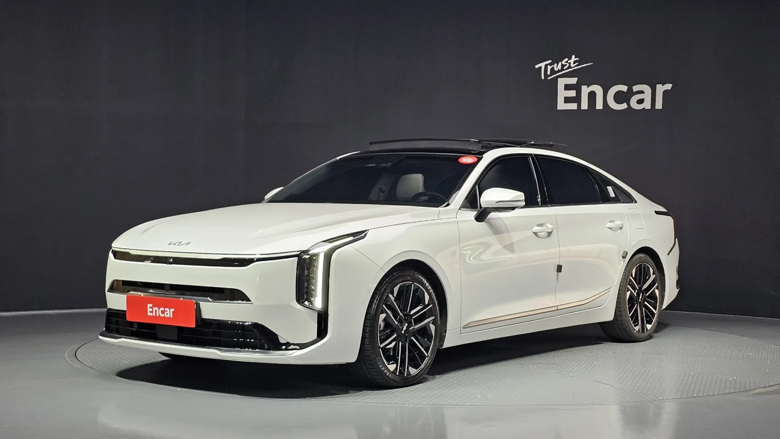 2025 Kia K8