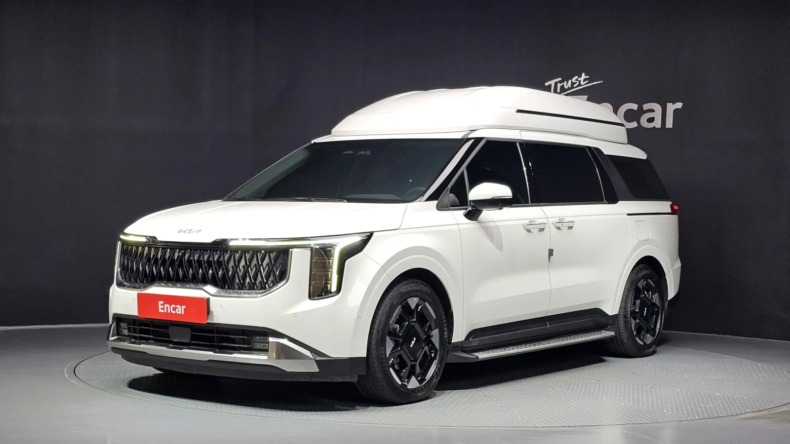 2025 Kia Carnival