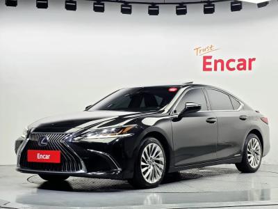 2021 Lexus ES