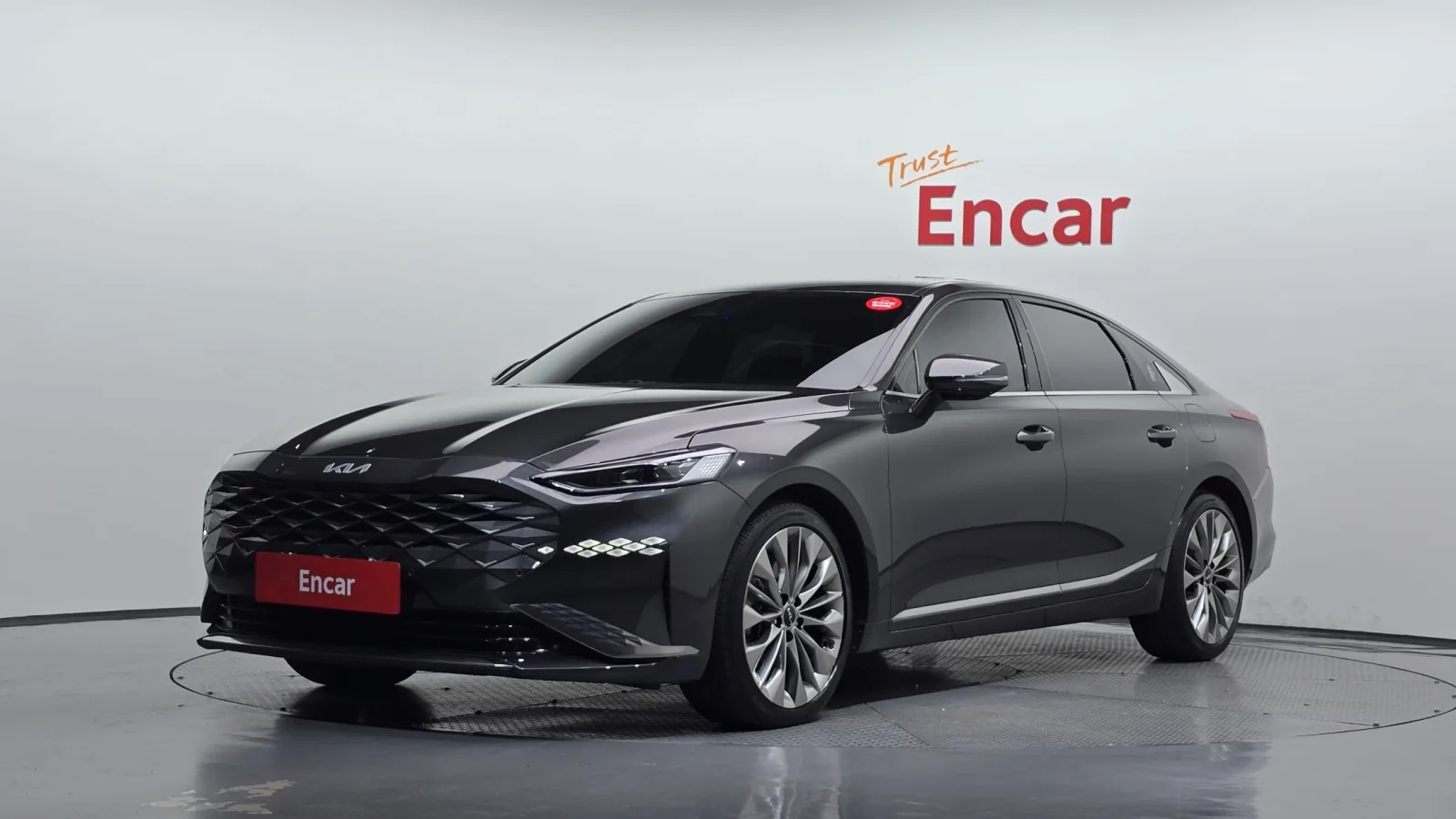 2023 Kia K8