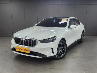 2025 BMW 5-Series