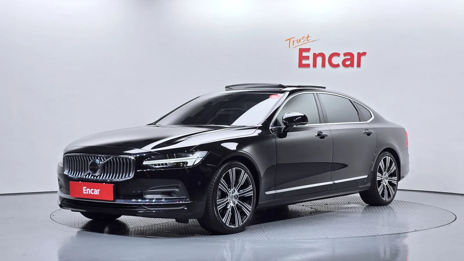 2023 Volvo S90