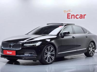 2023 Volvo S90