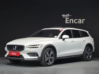 2021 Volvo V60