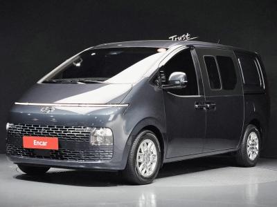 2022 Hyundai Staria
