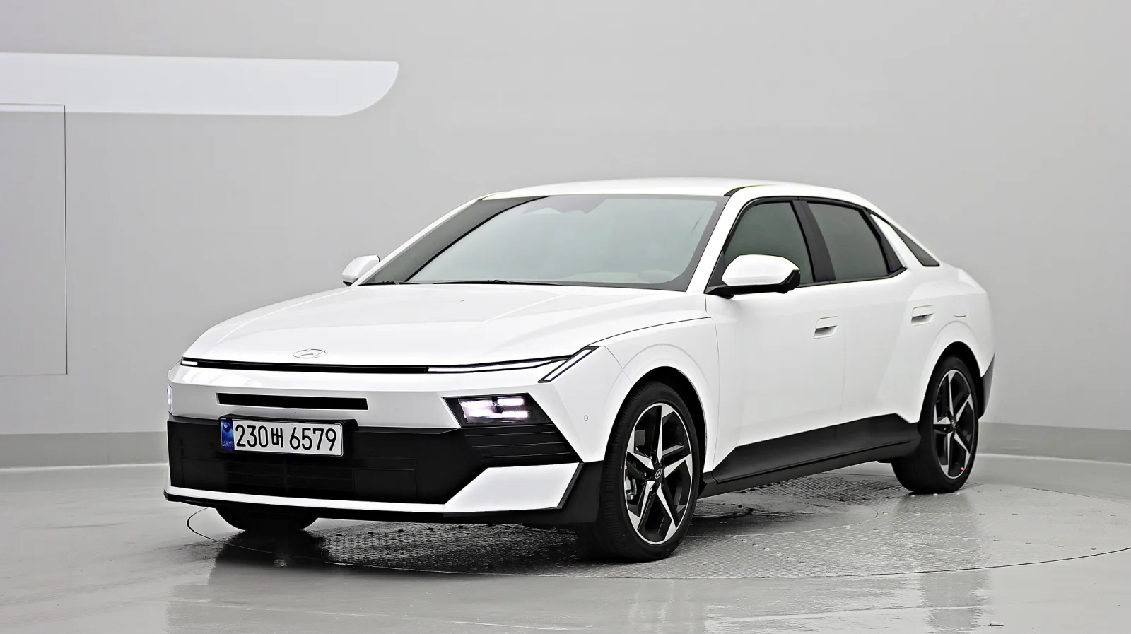 2027 Hyundai Elantra