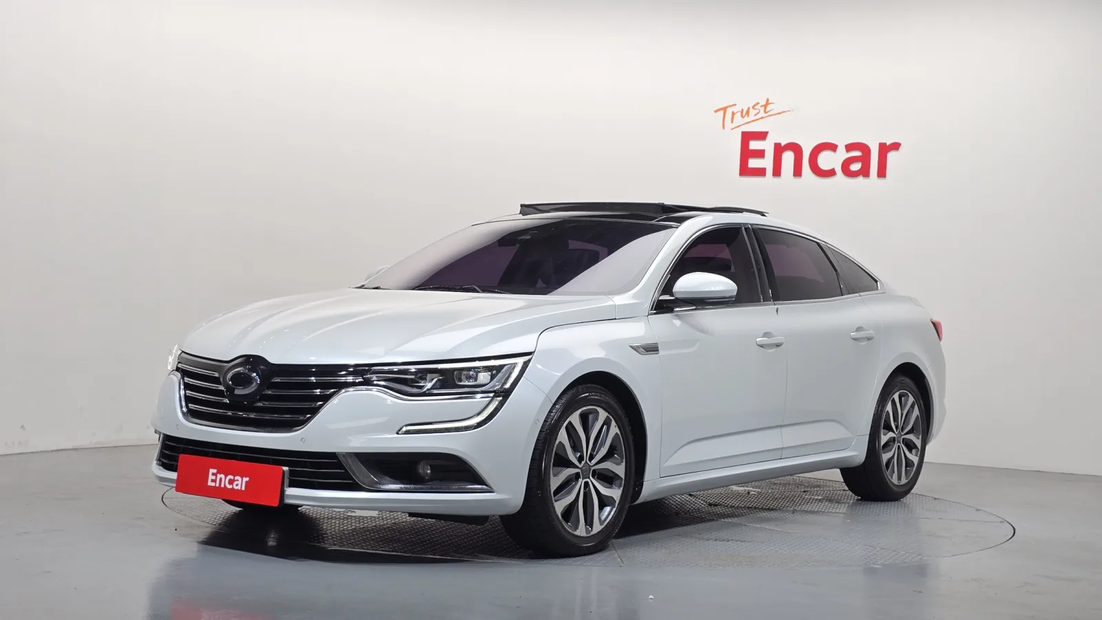 2017 Renault Korea SM6