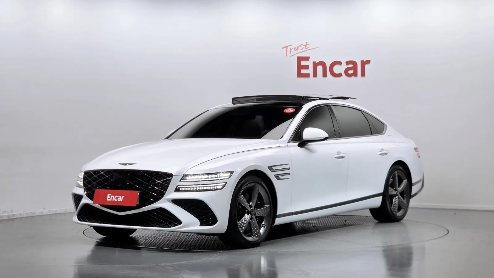 2025 Genesis G80